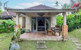 Capital O 94012 Dewa Jati House